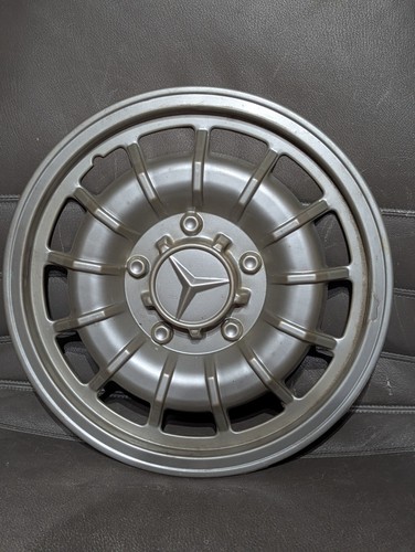 Wheel centre cap - centre, mercedes